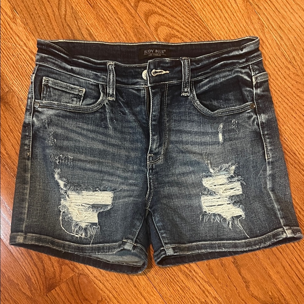 Judy Blue Distressed Shorts 
Size Medium